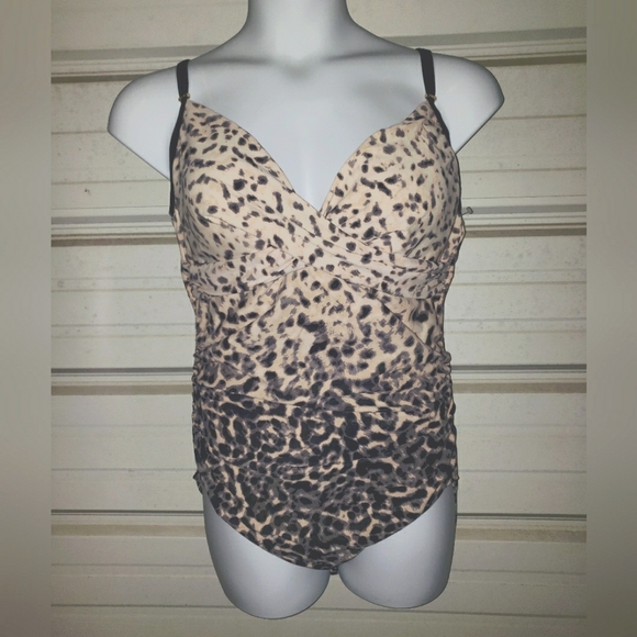 Plus Size 18 2x Calvin Klein Ombre Jaguar Animal Print One Piece Swimsuit - Picture 1 of 8